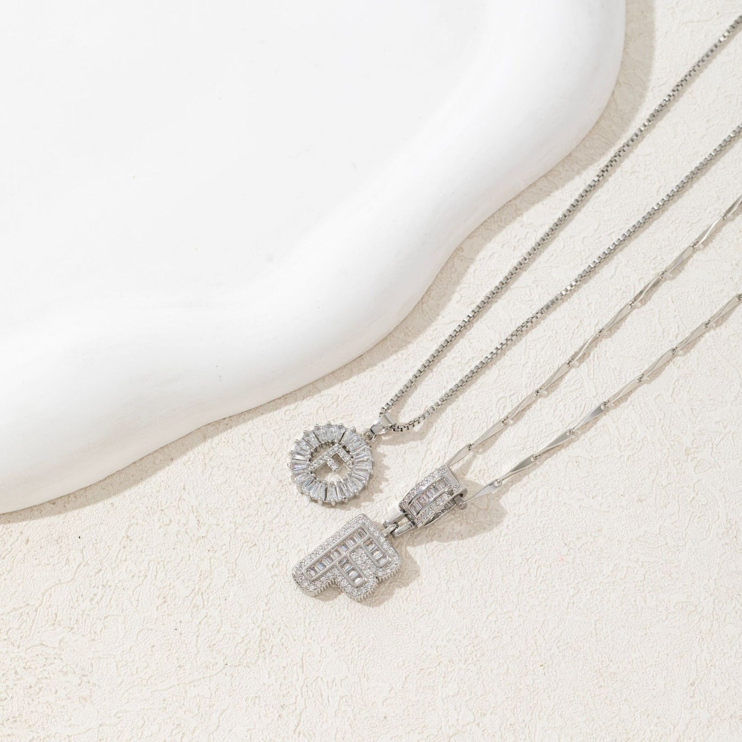 letter pendant necklace