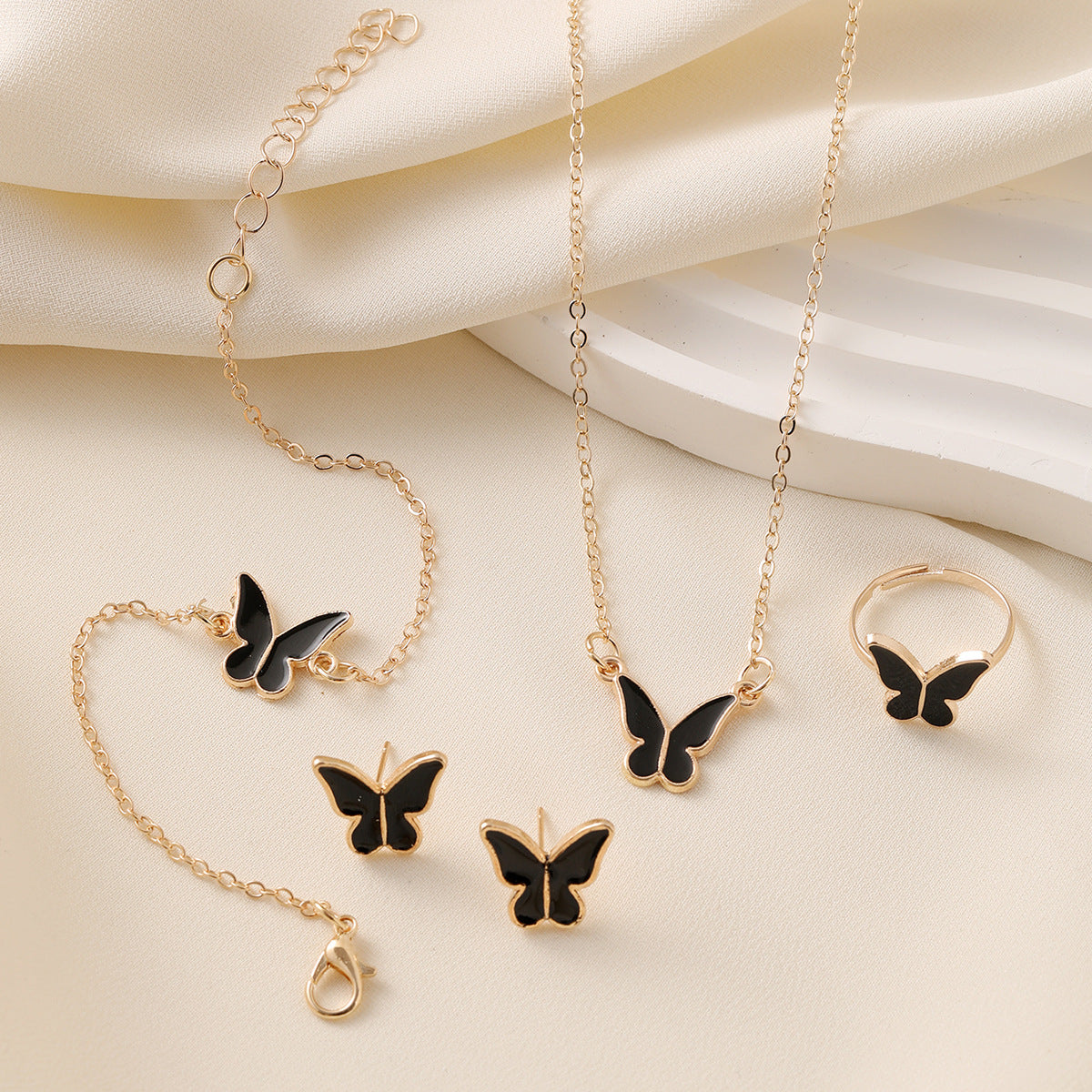 Alloy Necklace