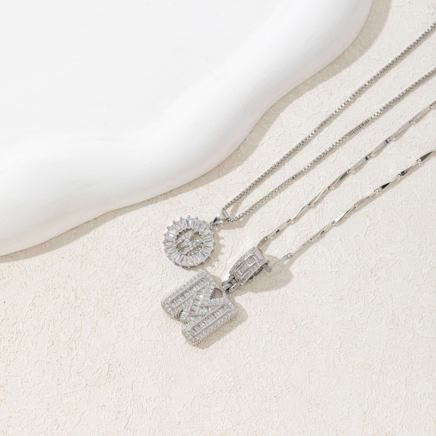 letter pendant necklace