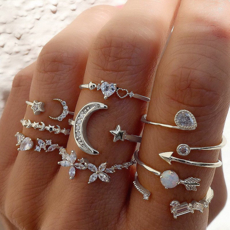 Retro geometric alloy ring