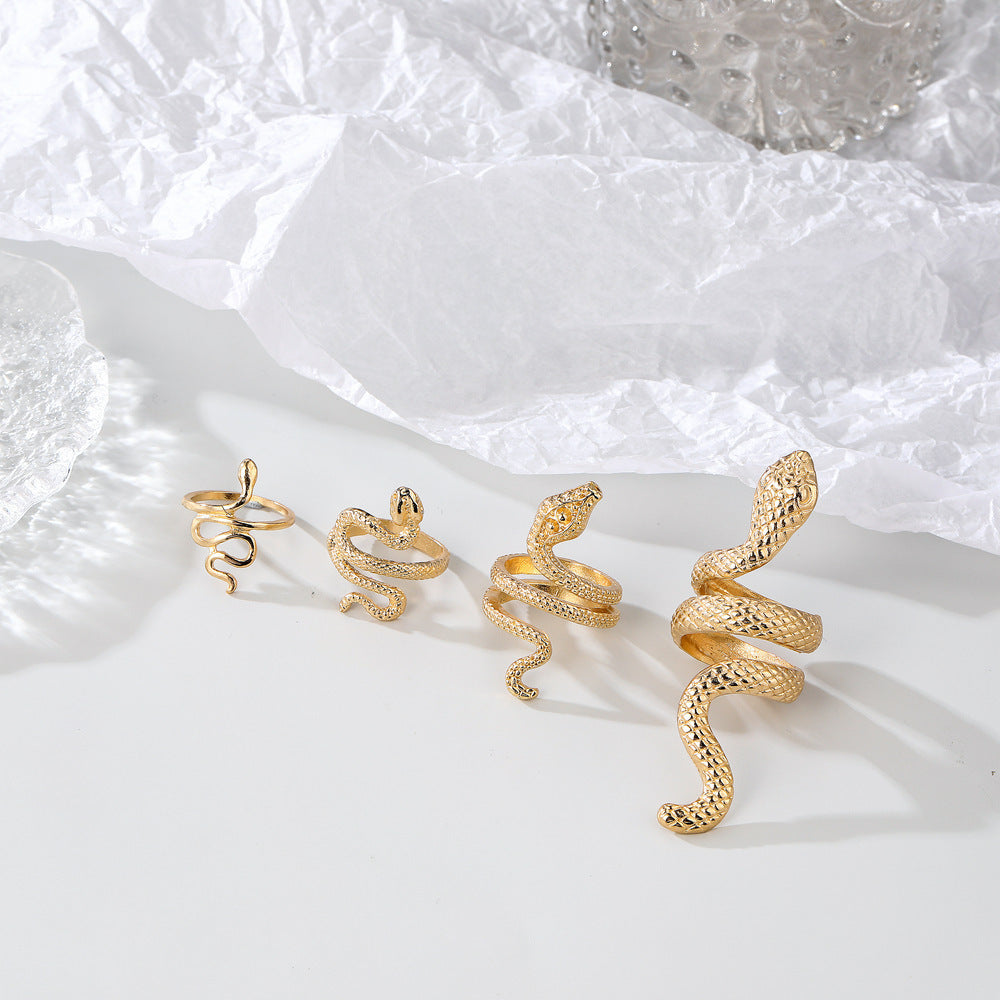 Retro geometric alloy ring