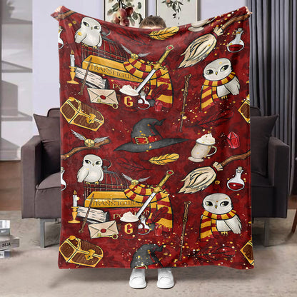 Halloween-themed flannel printed blanket