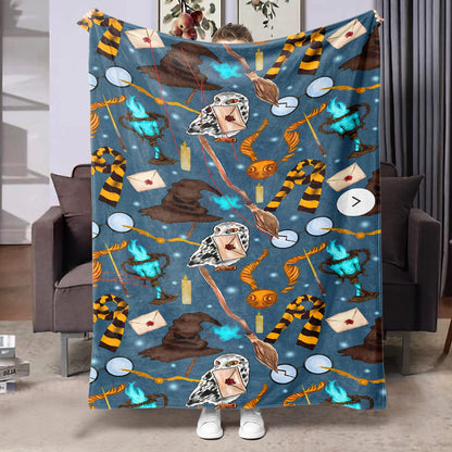 Halloween-themed flannel printed blanket