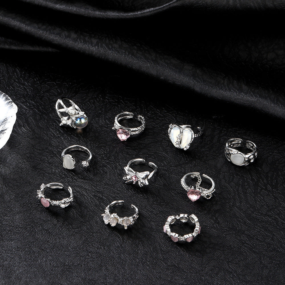Retro geometric alloy ring