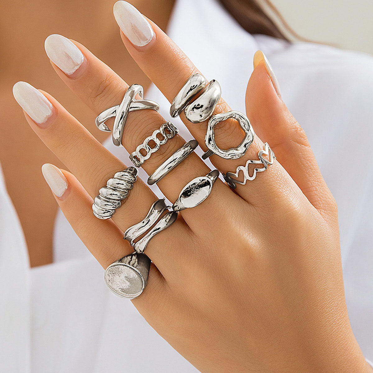 Retro geometric alloy ring