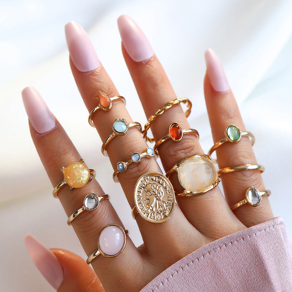 Retro geometric alloy ring
