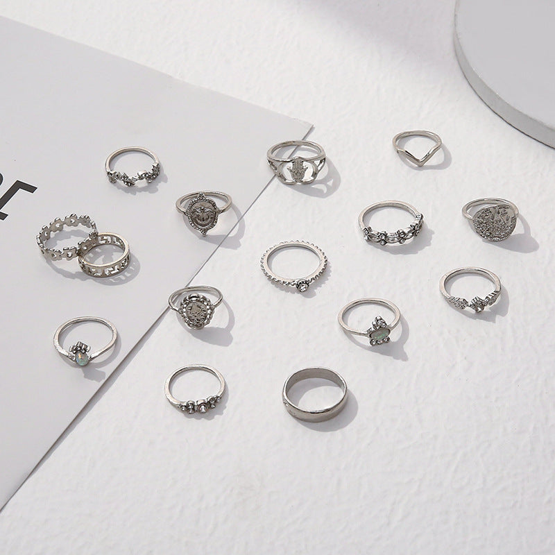 Retro geometric alloy ring