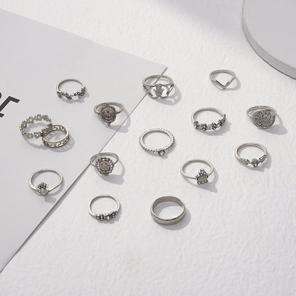 Retro geometric alloy ring